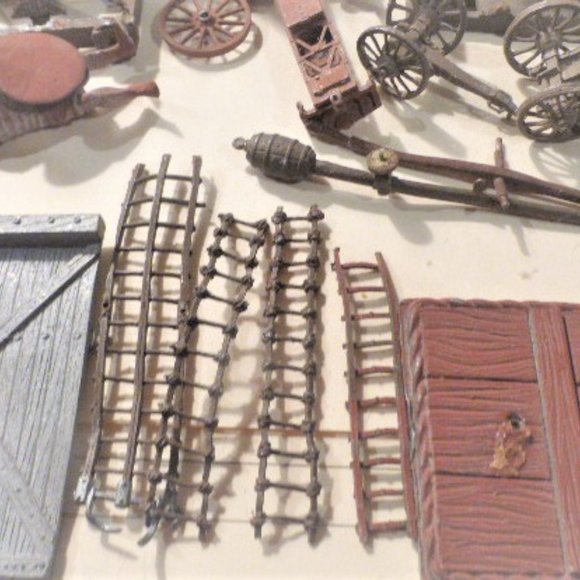 Huge Lot of LEAD Figures Lead WARRIORS Lead Men Unpainted Lead Figurines Dungeon - Picture 10 of 15